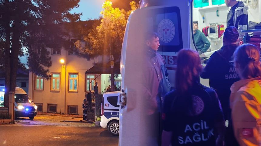 Böylesi ne görüldü ne duyuldu! Elazığ'da 3 kişi cin çarpması iddiasıyla toplum sağlığı merkezine başvurdu, ekipler sevk edildi