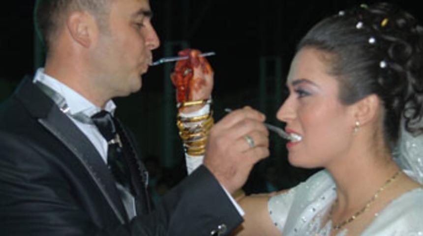 Tecav&uuml;z odasından 'nikah' masasına