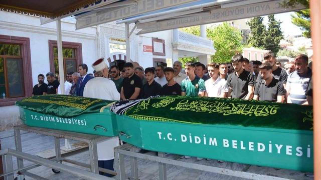 Didim’deki kazada hayatını kaybeden 4 kişi toprağa verildi