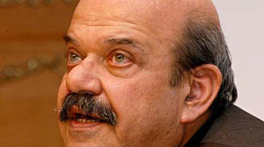 Toktamış Ateş vefat etti