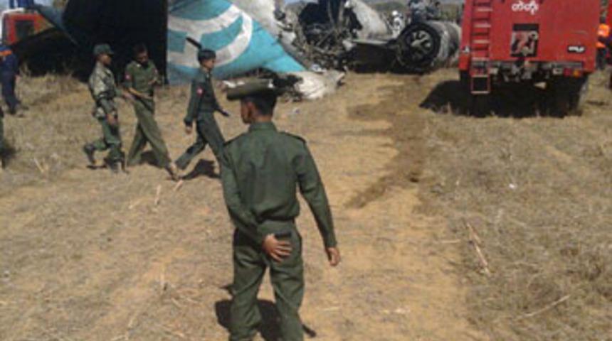 Karayolunu pist sandı, düştü