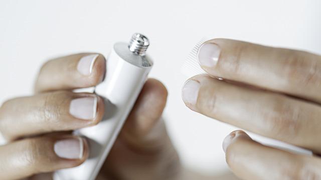 Wilkinson pomad vücutta ne kadar kalmalı? Wilkinson pomad cinsel organa sürülür mü?