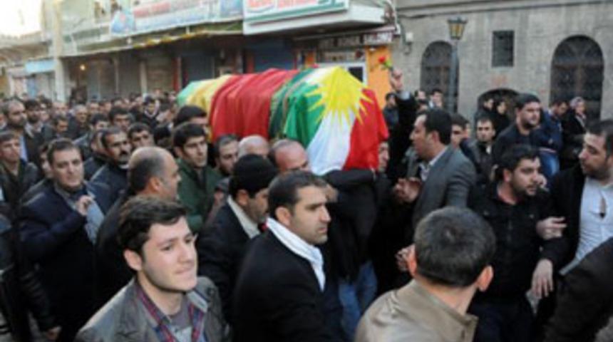 Şerafettin Elçi'yi binlerce kişi uğurladı