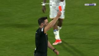 SON DAKİKA: Alanyaspor-Galatasaray maçında Fatih Tekke çılgına döndü, hakemin üzerine yürüyünce kırmızı kart gördü