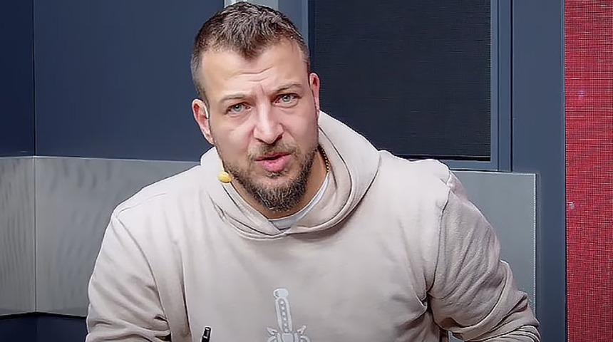 Hakim Ziyech'in golü sonrası sosyal medya Batuhan Karadeniz'in bu sözleriyle çalkanıyor! "Talisca'nın sol ayağı secdeye yatar"