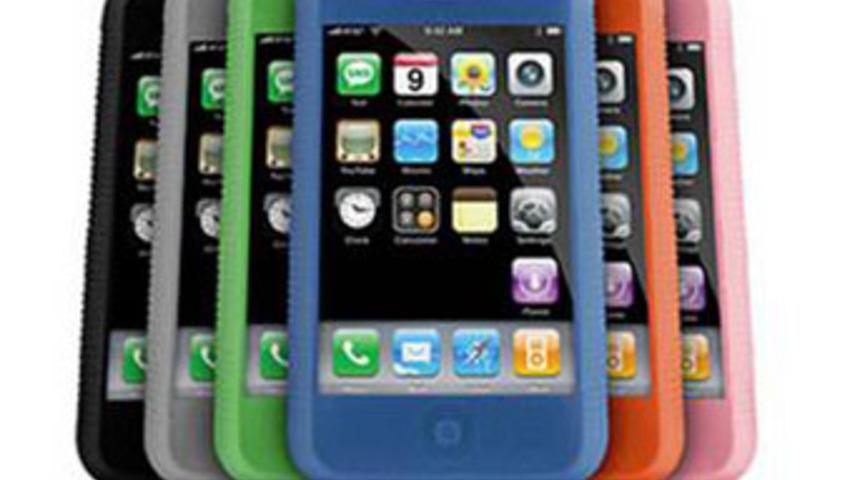 Plastik iPhone&rsquo;nun fiyatı belli oldu