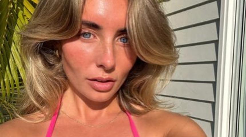  Sosyal medyayı şoke eden itiraf! Bir günde 22 erkekle sevgili olduğunu söyledi... "Hepsi birbirinin çok yakın arkadaşı"