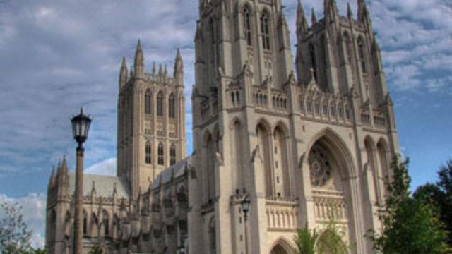 106 yıllık katedral eşcinsellere kucak açtı