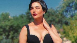 8 aylık hamile Gonca Vuslateri eşiyle dudak dudağa pozunu paylaştı