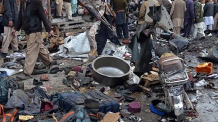 Pakistan'da patlama: 115 ölü