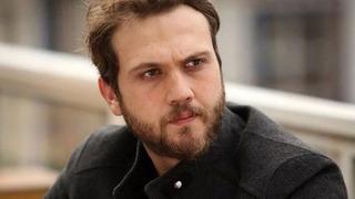 Herkes evlenmesini beklerken ayrılmıştı! Aras Bulut İynemli Buse Meral ile aşk yaşıyor