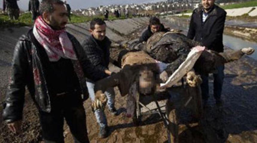 Elleri arkadan bağlı 65 ceset bulundu