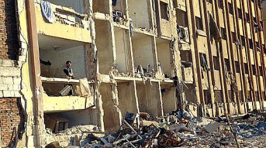 Halep Üniversitesi'ne kanlı saldırı