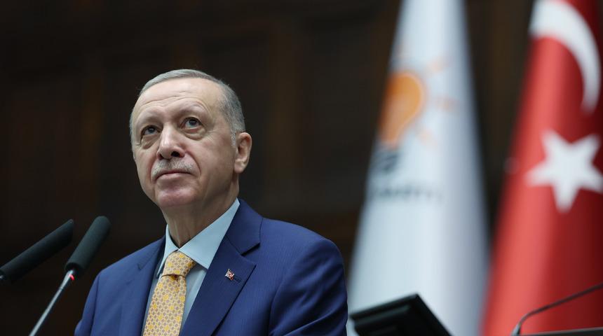 Cumhurbaşkanı Erdoğan AK Parti'nin kuruluş yıl d&ouml;n&uuml;m&uuml; i&ccedil;in kaleme aldı: "T&uuml;rkiye geleceğini şekillendiren bir &uuml;lkeye d&ouml;n&uuml;şt&uuml;"