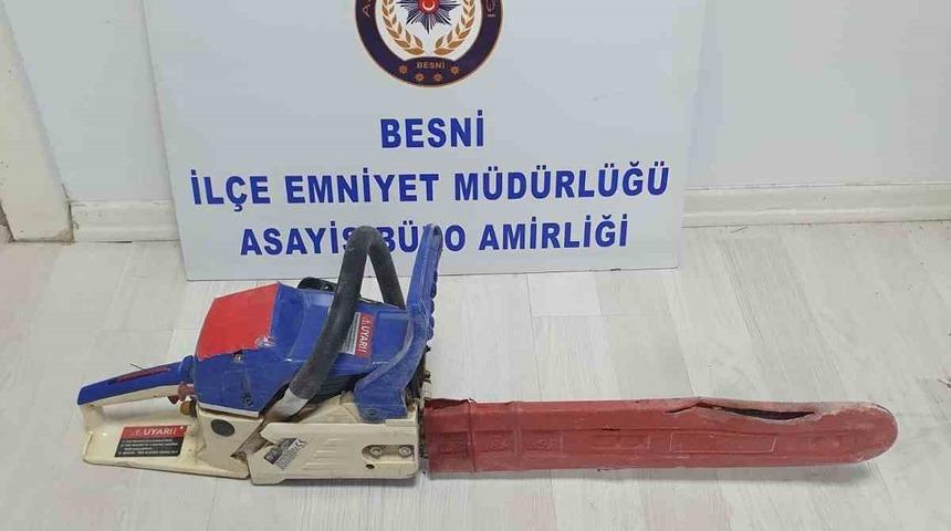 Araçlardan hırsızlık yapan şahıs yakalandı