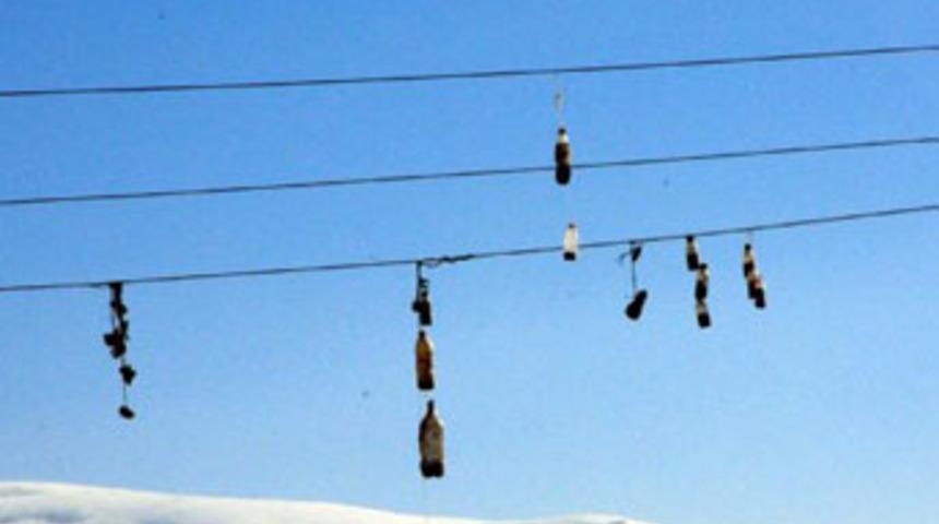 Elektrik kesintilerine vatandaş önlemi