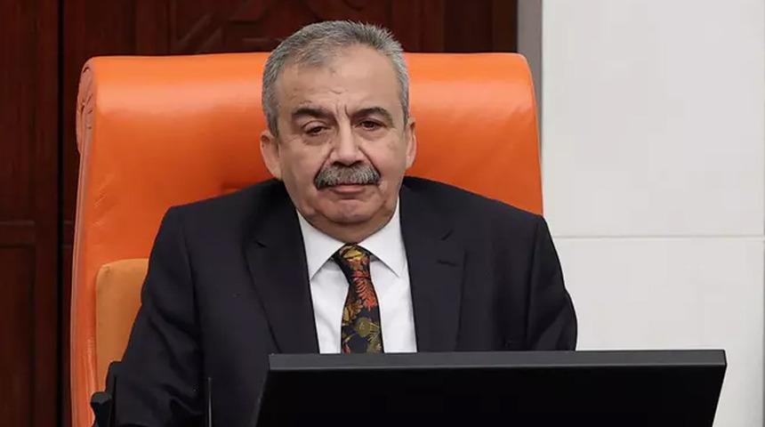 Sırrı Süreyya Önder Mecliste rahatsızlandı, oturuma ara verildi! Sağlık durumuna ilişkin açıklama geldi