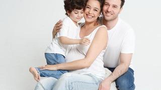 İkinci kez anne olan Azra Akın bebeğinin cinsiyetini doğumda öğrendi! İsmini bakın ne koydu Bize de sürpriz oldu