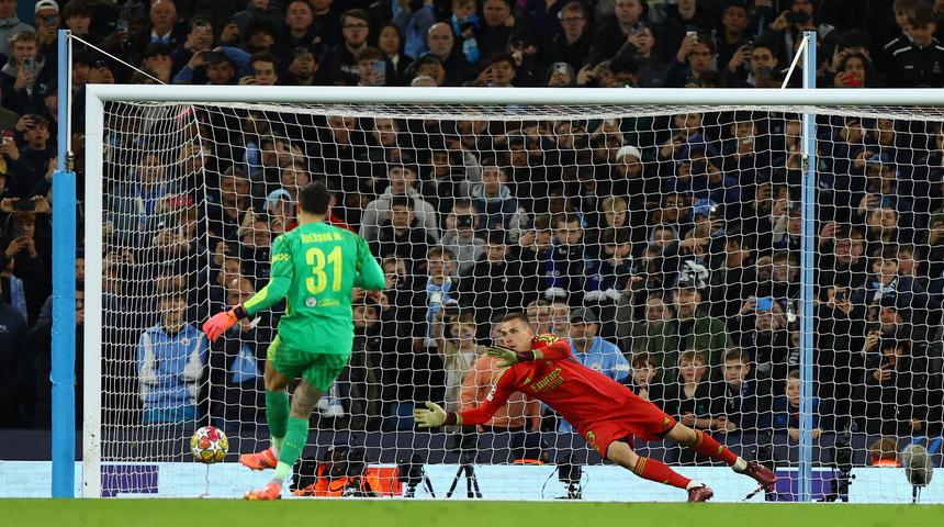 Şampiyonlar Ligi'nde çok acayip gece! Kaleci bile gol attı ama yetmedi... Arda Güler'li Real Madrid yarı finalde Bayern Münih'in rakibi oldu