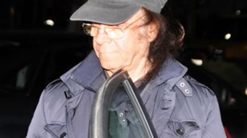 Erkin Koray Bodrum'da trafik kazası geçirdi