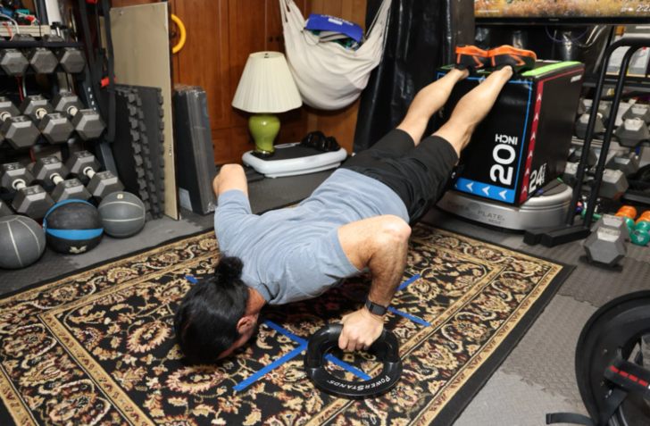 Yaşlanmayı resmen tersine çevirdi! "61 yaşındayım ama 38 yaşında birinin vücuduna sahibim" G4