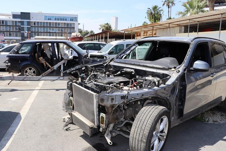 Akıllara durgunluk veren olay! Ekipler bile inanamadı... Hepsi lüks araç! Tek tek parçalamışlar G5