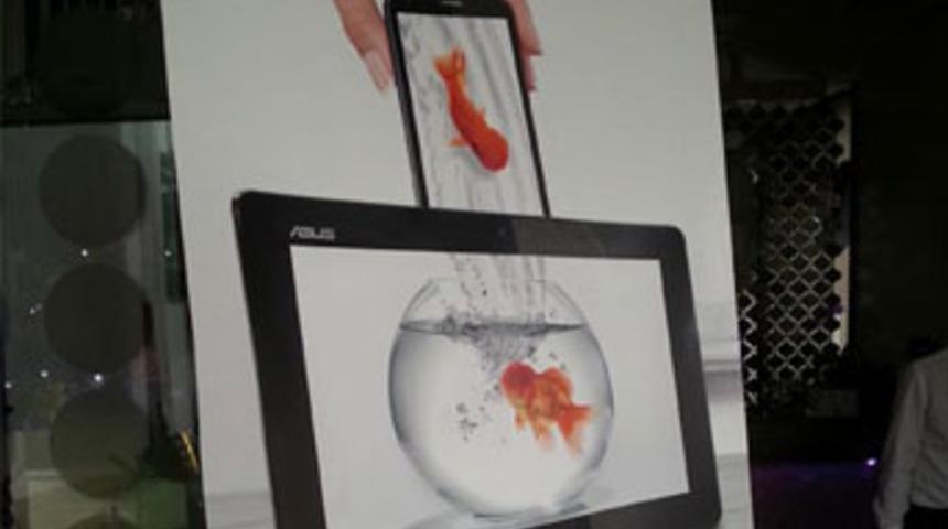 Asus Padfone 2 ka&ccedil; adet satıldı?