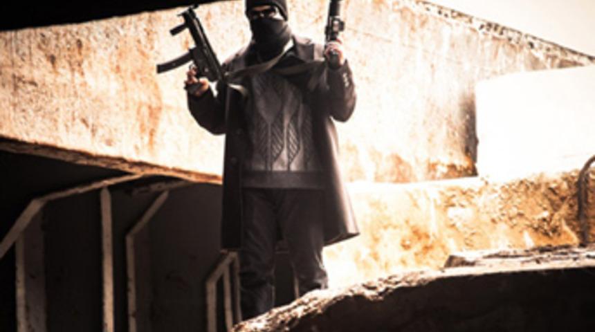 "Maskeli ger&ccedil;ekten Pusat mı?"