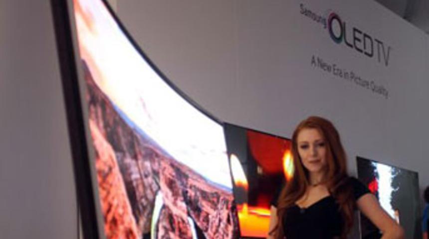 D&uuml;nyanın ilk kavisli oled tv&rsquo;si