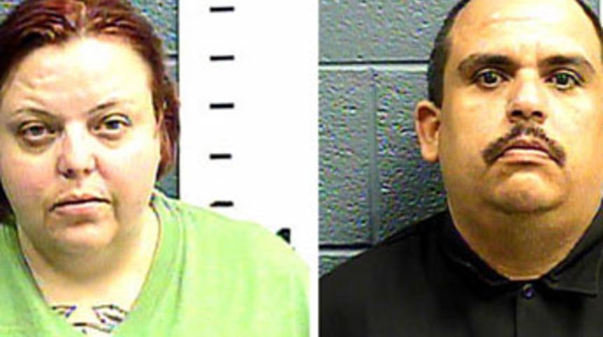 Çocuklarını kafese kilitleyip gittiler