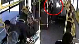 İstanbul'da otobüsteki dehşet kamerada
