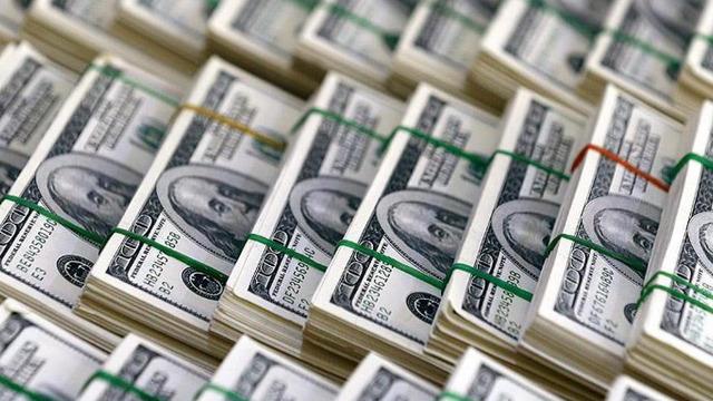 Özel sektörün yurt dışı kredi borcu şubatta azaldı