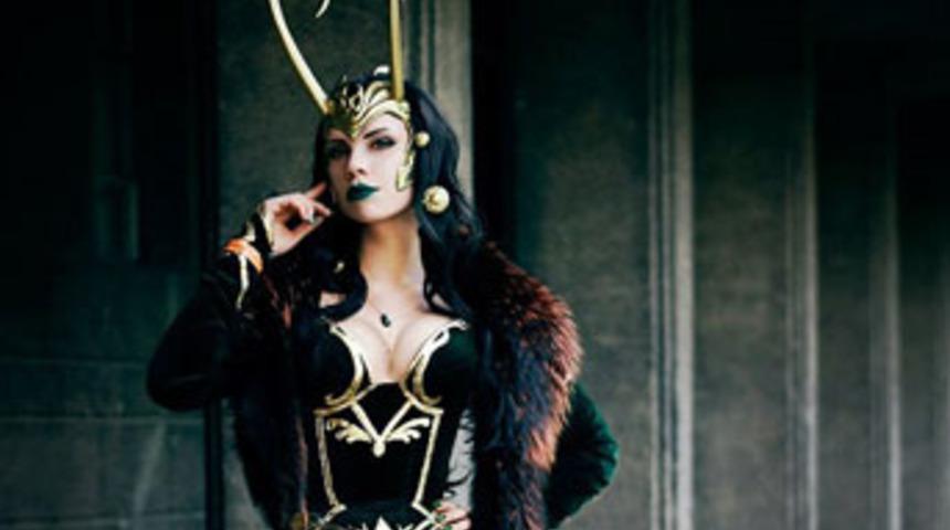 Kadınlar, erkek kostümü giyerse neler olur?