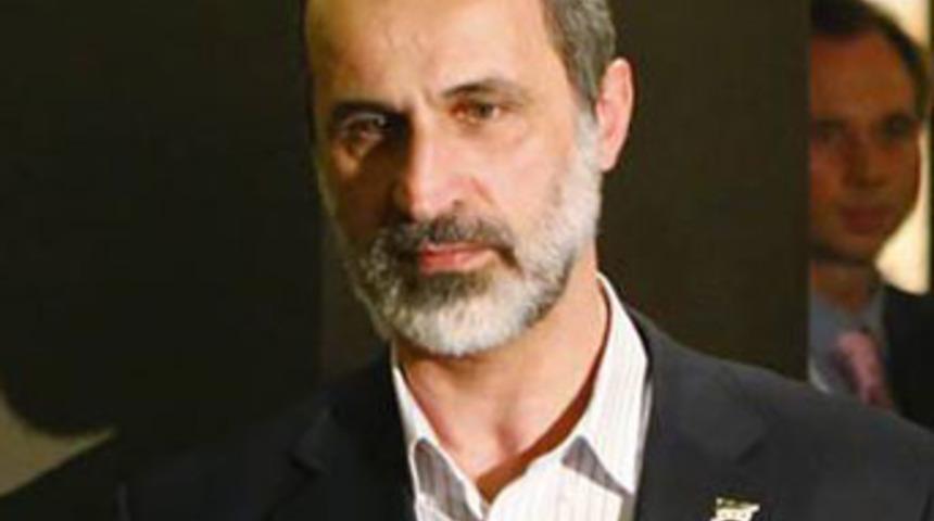 Esad muhalifleri böldü