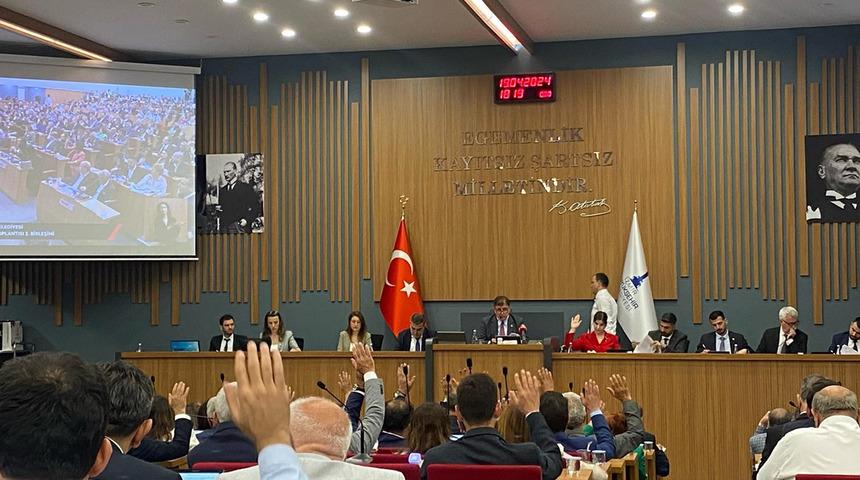 Karar oy birliğiyle alındı! İzmir'de suya indirim