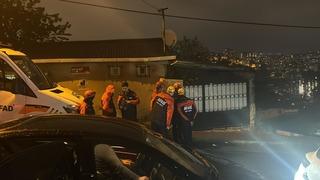 Son dakika: Gaziosmanpaşa'da toprak kayması! 24 ev etkilendi, çok sayıda kişi tahliye edildi