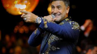 İzzet Yıldızhan’ın 23 yıllık eşi ilk kez ortaya çıktı! O fotoğraf gündem oldu