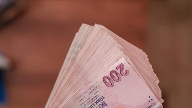 3 aylık enflasyon farkı ile memur zammı ve emekli zammı hesabı! 10 bin lira bile zor... Bu rakamlara dikkat, sizin de maaşınız tabloda olabilir!