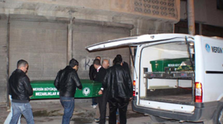 Annenin dehşeti: 2 &ouml;l&uuml;