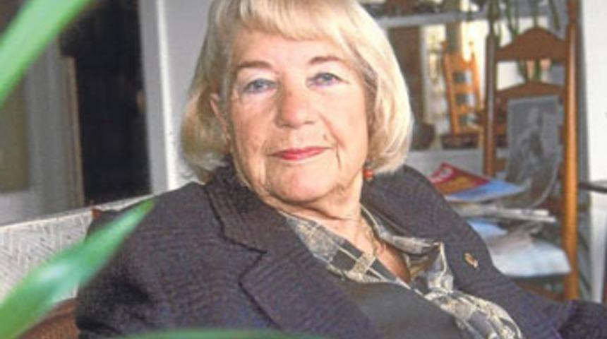 Macide Tanır vefat etti