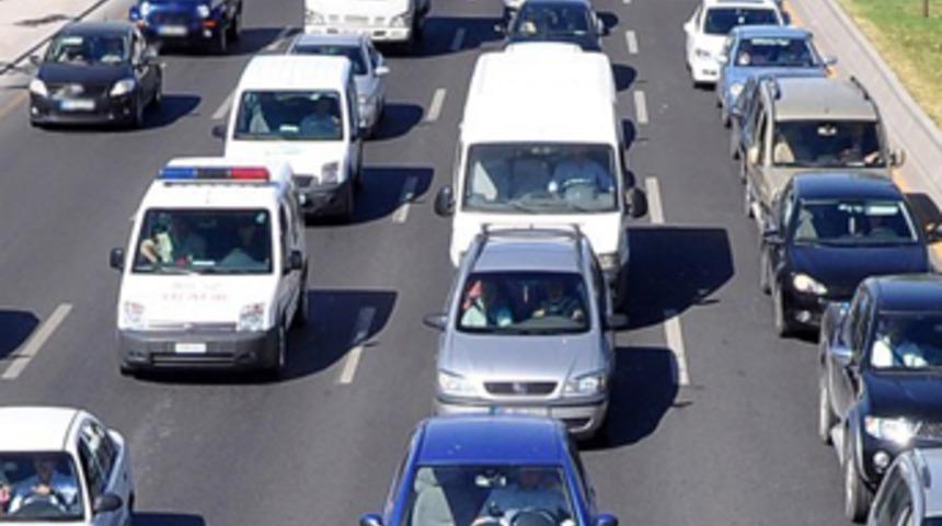 Çipli plaka bizi gözetlemeyecek