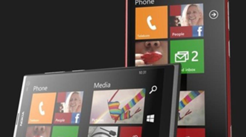 Nokia Yeni Akıllıları: Lumia 720 ve 520