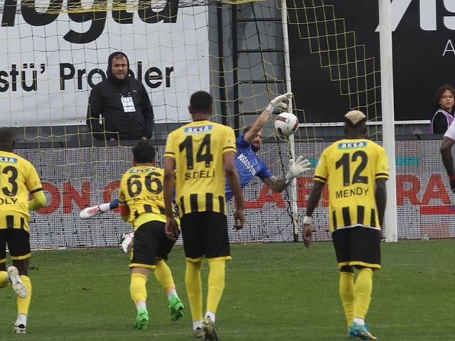 Ligden düşen ilk takım belli oldu!