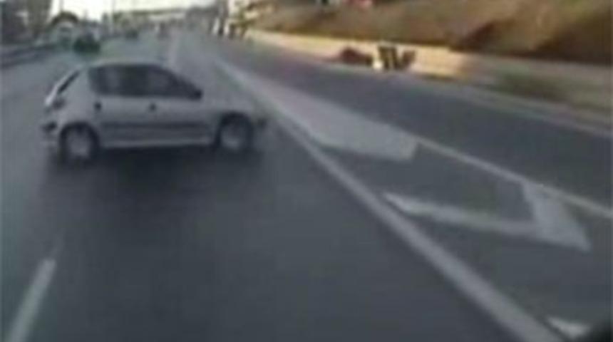 İnanılmaz kaza kameraya yansıdı