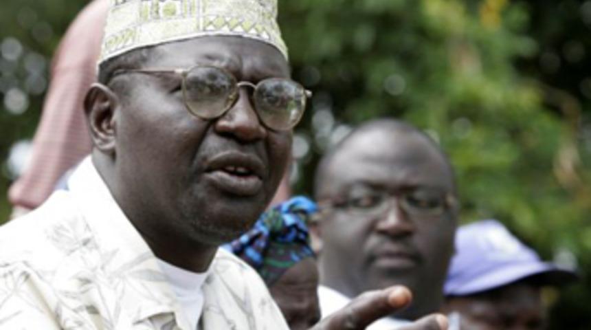 Obama'nın kardeşine 'dayakçı' suçlaması