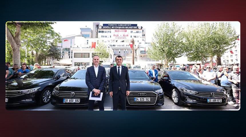 AK Parti'den CHP'ye ge&ccedil;ti, yeni başkan ara&ccedil;ları sergiledi! Denizli'de dikkat &ccedil;eken g&ouml;r&uuml;nt&uuml;