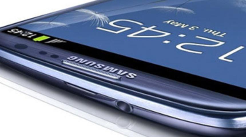 Samsung’dan 5.9inç ekranlı akıllı telefon