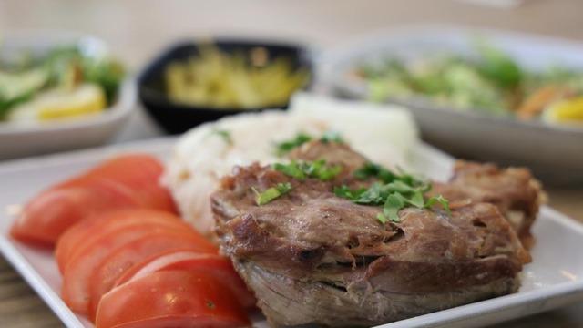 Haftada 1 kez pişiyor, yiyen vazgeçemiyor! Porsiyonu 140 lira