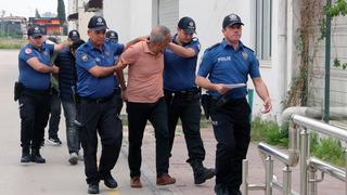 Polise silah çekip tehdit etti, kimliği şaşkına çevirdi! 'Siz kimsiniz? Sizi geberteceğim'