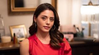 Kızılcık Şerbeti'nin Doğa'sı Sıla Türkoğlu son pozlarıyla çok konuşuldu! Bakan bir daha baktı